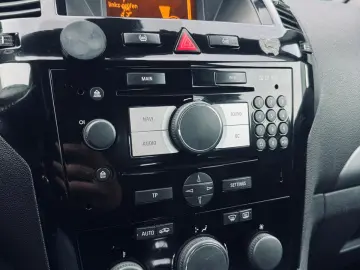 OPEL ZAFIRA   1.7 DIESEL 110CP   FAB 12.2010   EURO 5