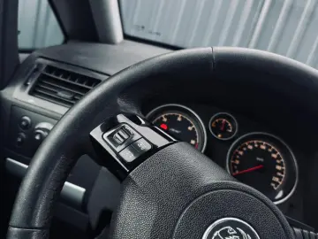 OPEL ZAFIRA   1.7 DIESEL 110CP   FAB 12.2010   EURO 5