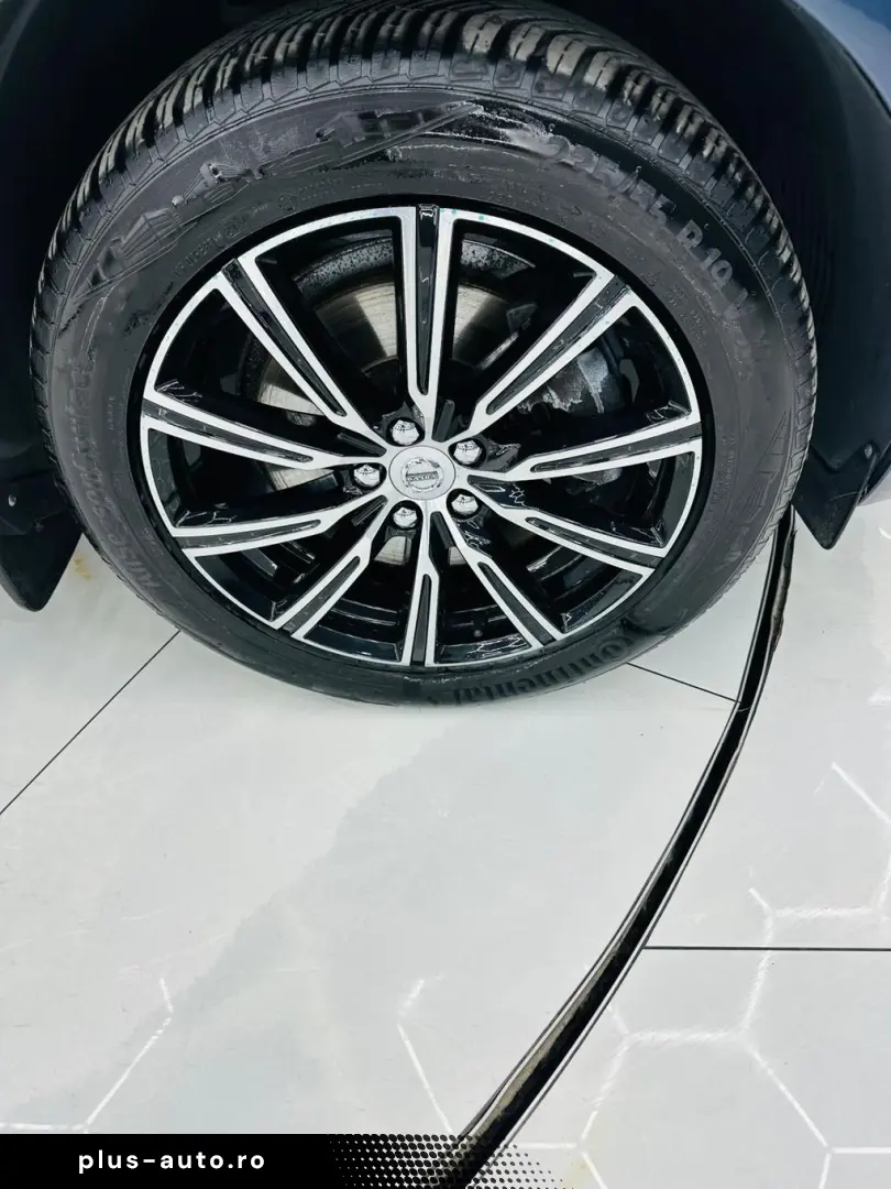 VOLVO XC60 2016 — imagine 9