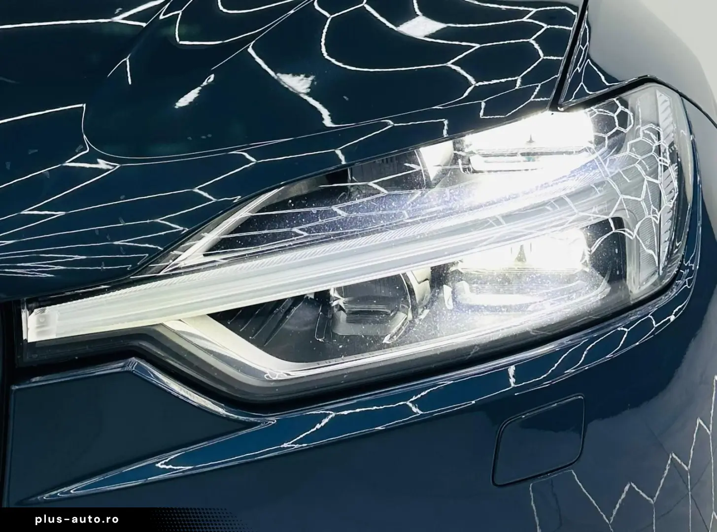 VOLVO XC60 2016 — imagine 14