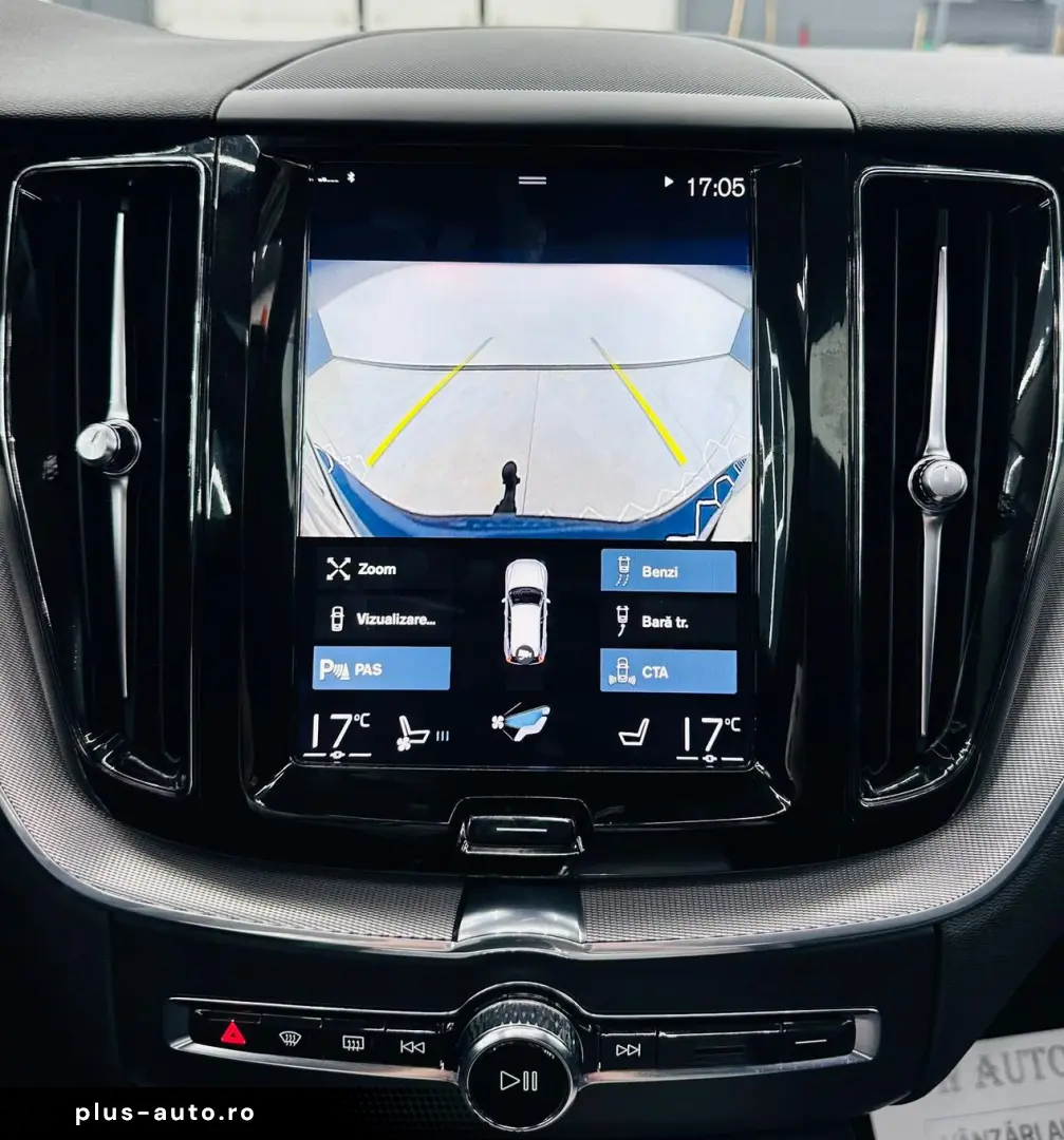 VOLVO XC60 2016 — imagine 28