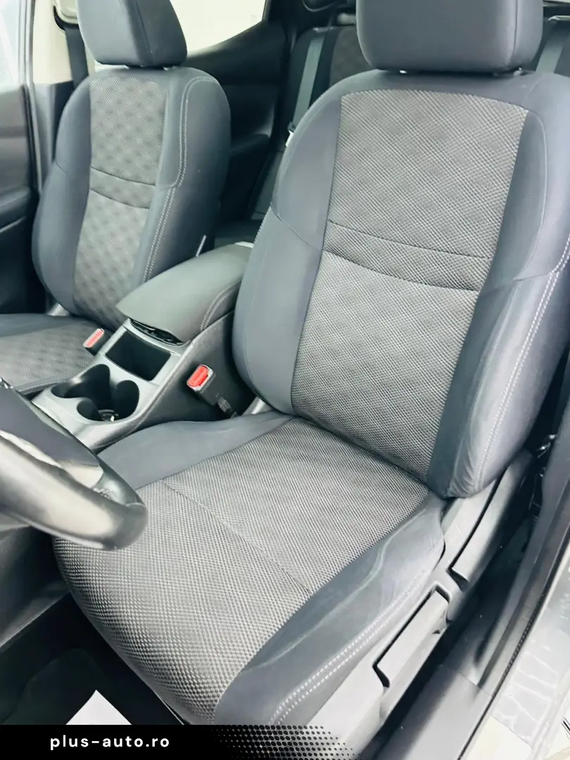 NISSAN Qashqai 2015 1.2i E5 Garantie 12 Luni Rate Avans 0 Do