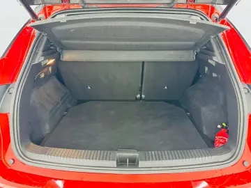 RENAULT Austral 2023 1.3i E6 MHV Garantie 12 Luni Rate Avans