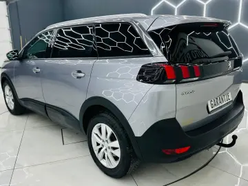 PEUGEOT 5008 2018 1.2i E6 7Locuri Garantie 12 Luni Rate Avan