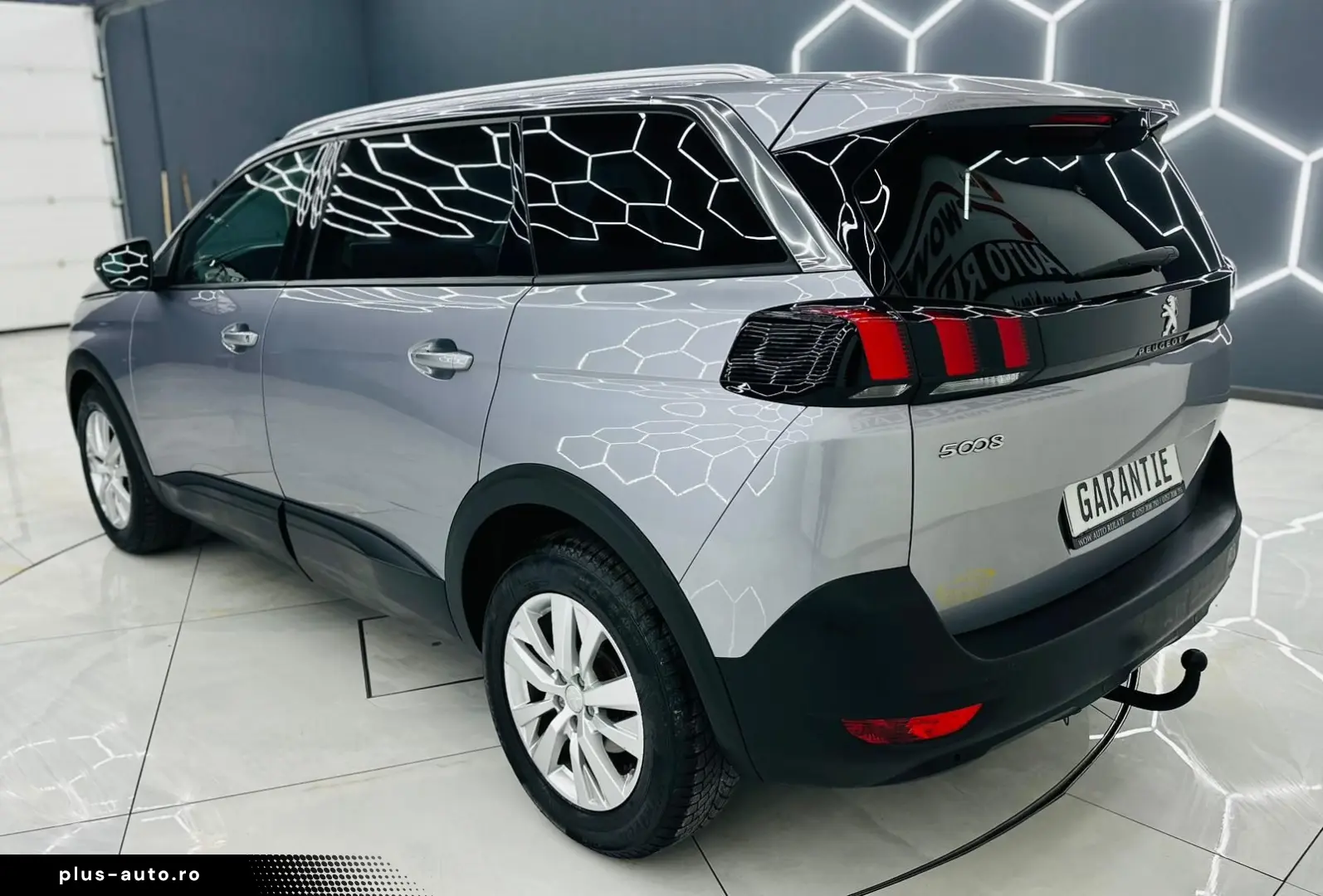 PEUGEOT 5008 2018 1.2i E6 7Locuri Garantie 12 Luni Rate Avan