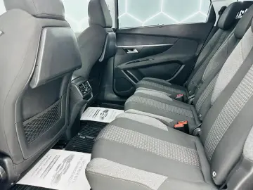 PEUGEOT 5008 2018 1.2i E6 7Locuri Garantie 12 Luni Rate Avan