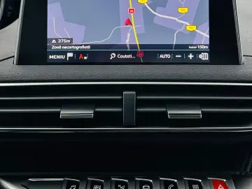 PEUGEOT 5008 2018 1.2i E6 7Locuri Garantie 12 Luni Rate Avan