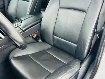 BMW Seria 5 2011 2.0D E5 Garantie 12 Luni Rate Avans 0 Doar