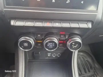 Renault Captur Equilibre!