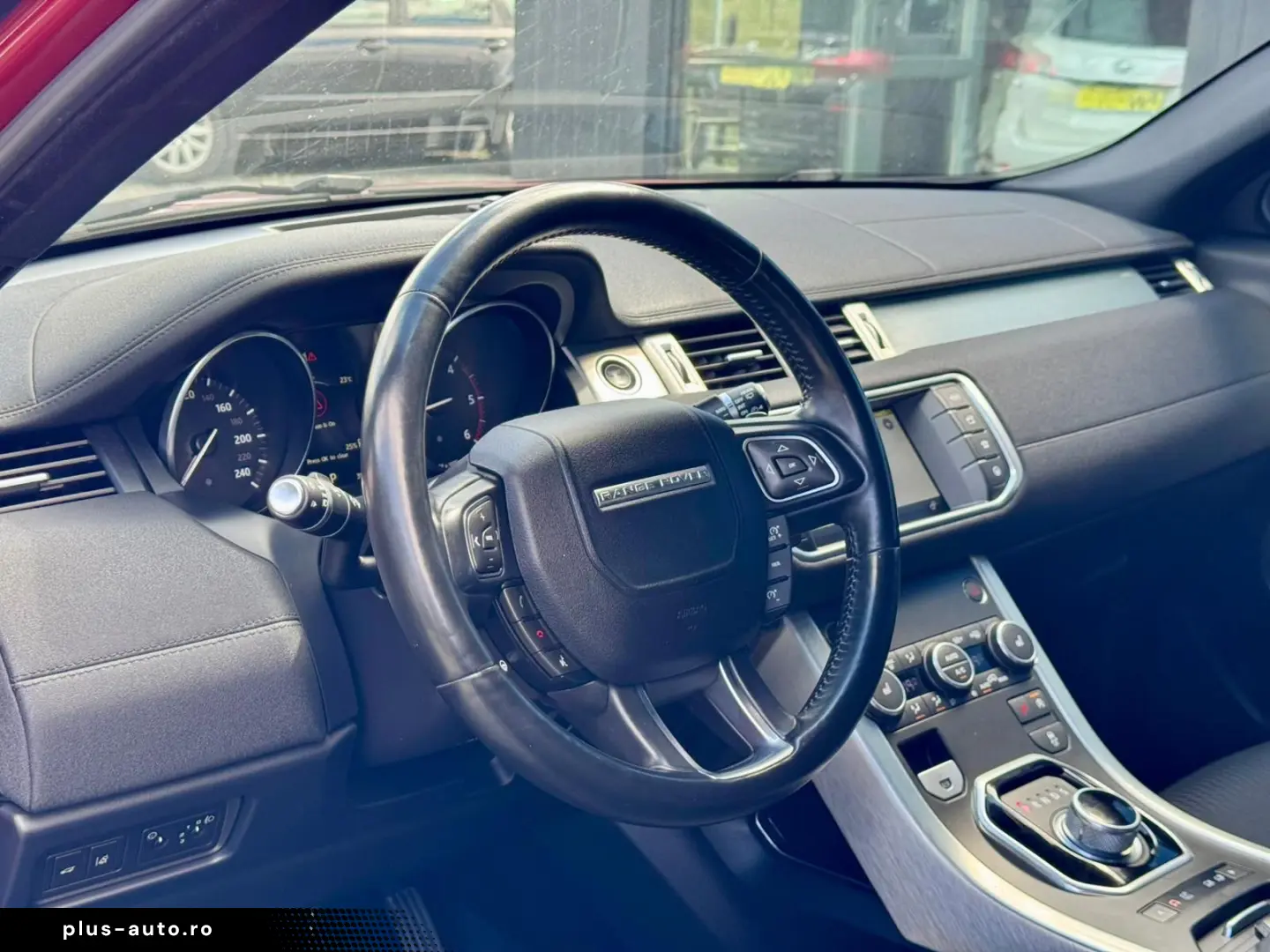 Land-Rover Range-Rover-Evoque