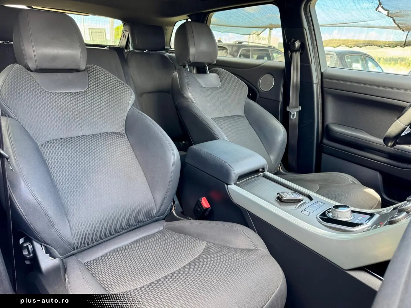 Land-Rover Range-Rover-Evoque