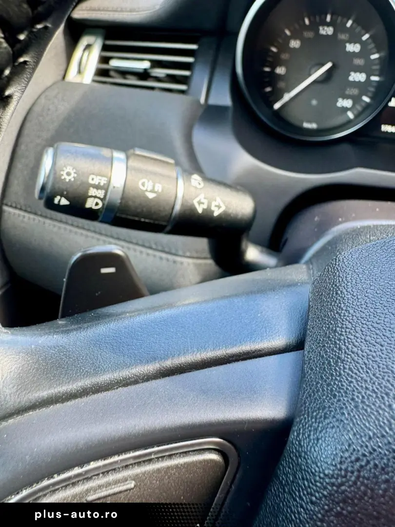 Land-Rover Range-Rover-Evoque