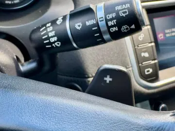 Land-Rover Range-Rover-Evoque