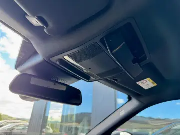 Land-Rover Range-Rover-Evoque