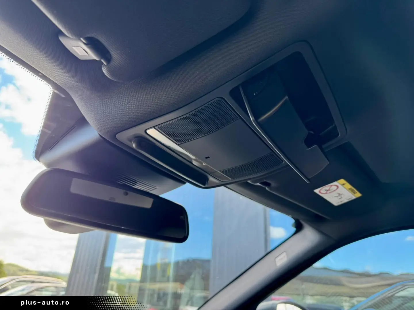 Land-Rover Range-Rover-Evoque