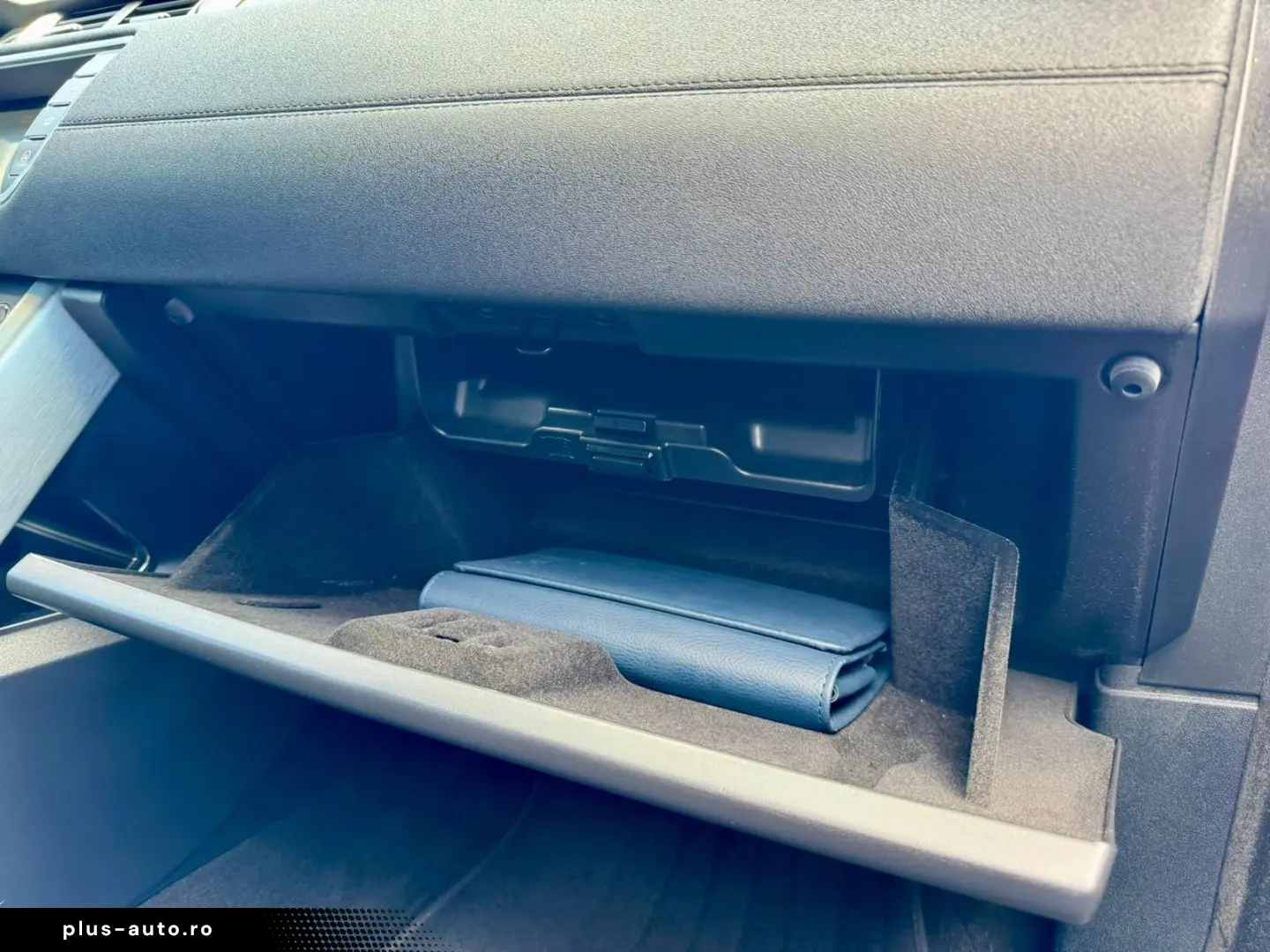 Land-Rover Range-Rover-Evoque