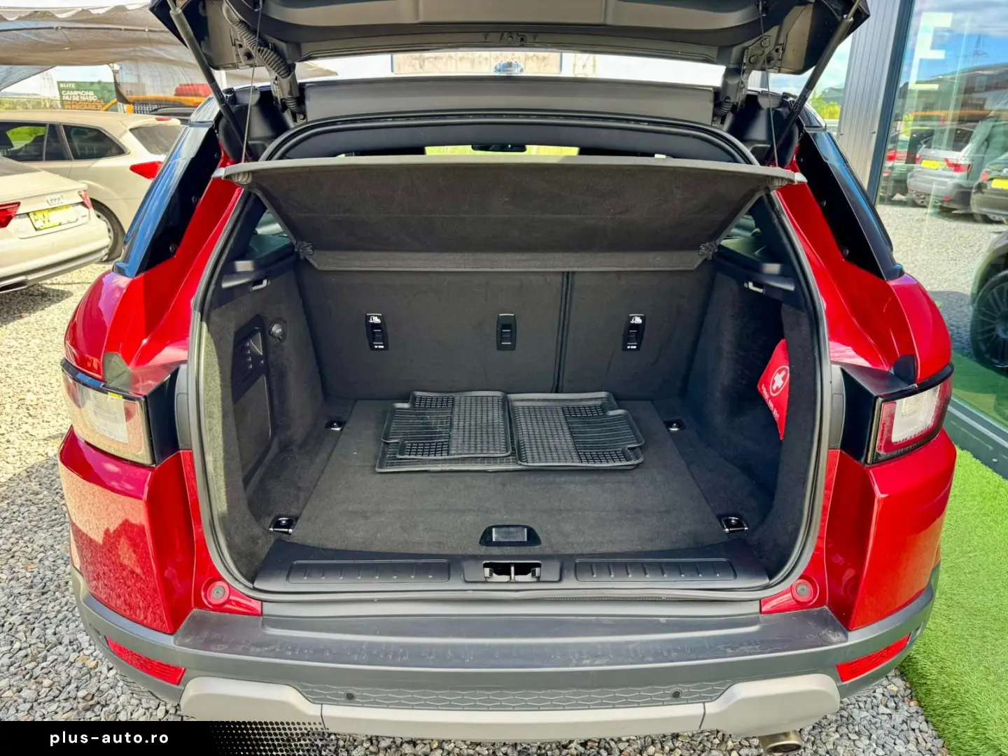 Land-Rover Range-Rover-Evoque