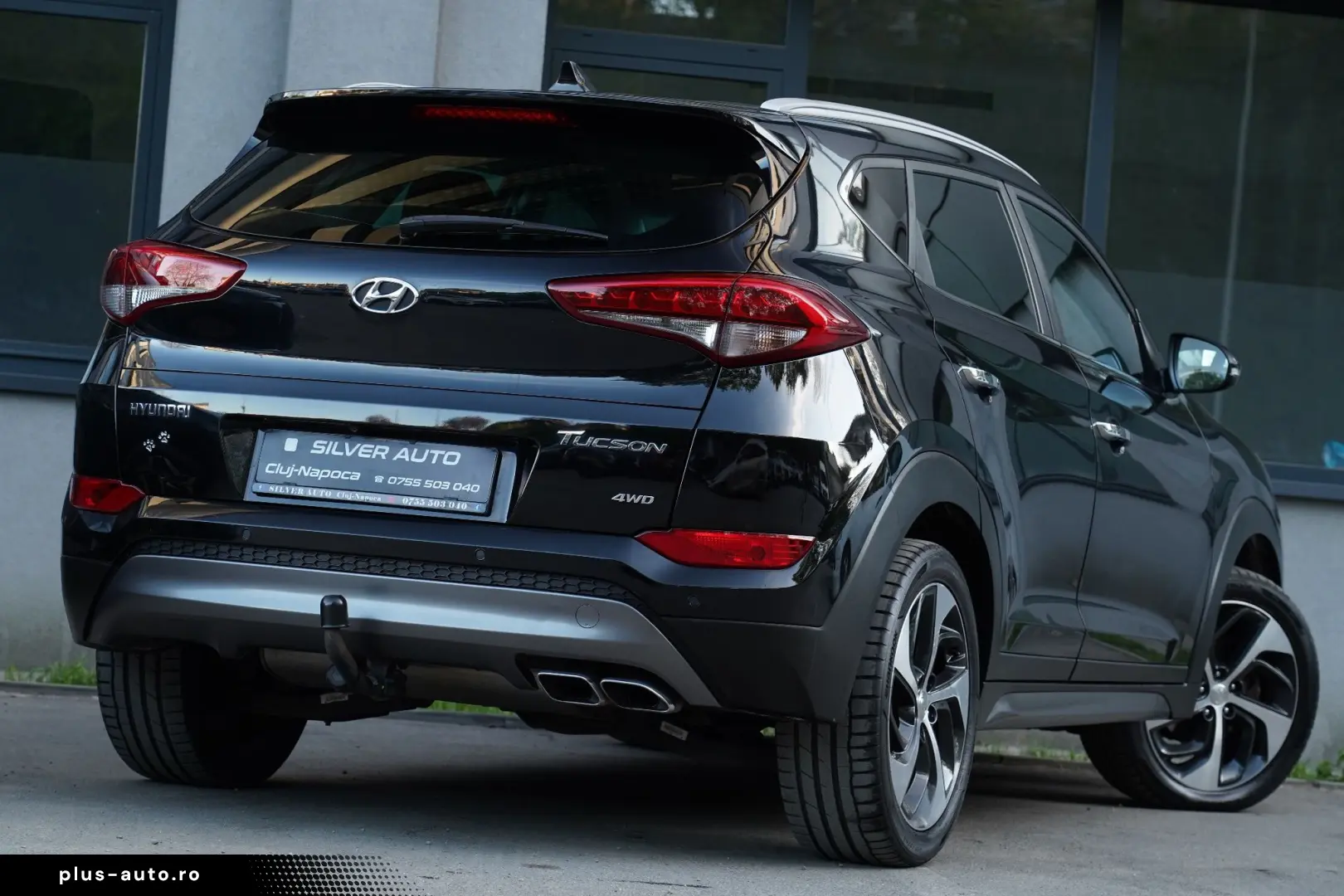 Hyundai Tucson 2.0 CRDI 4WD 6MT Premium