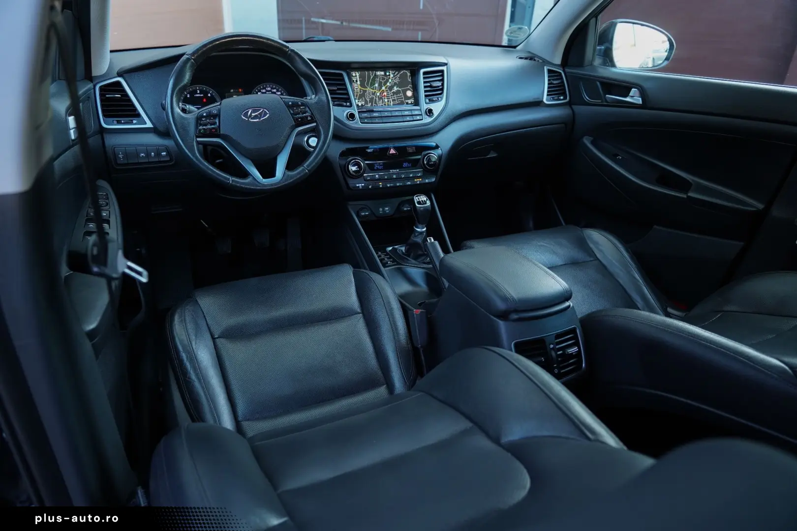 Hyundai Tucson 2.0 CRDI 4WD 6MT Premium