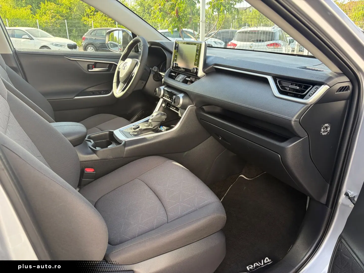 Toyota Rav-4