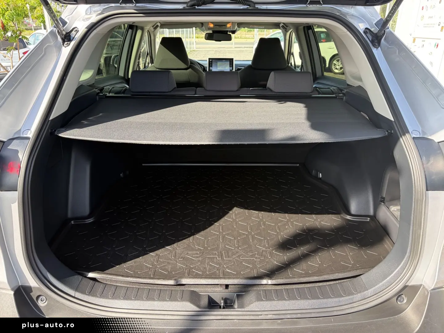 Toyota Rav-4