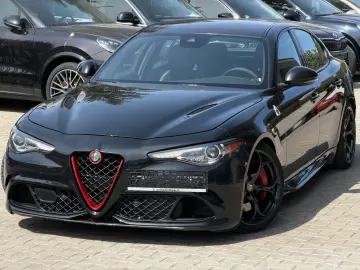 Alfa-Romeo Giulia