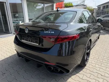 Alfa-Romeo Giulia