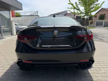 Alfa-Romeo Giulia
