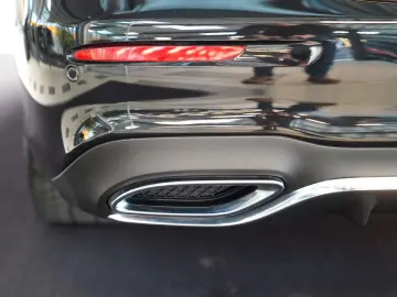 MERCEDES-BENZ E 300 de 4M AMG Line Burmester Pano KE…