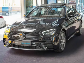 MERCEDES-BENZ E 300 de 4M AMG Line Burmester Pano KE…