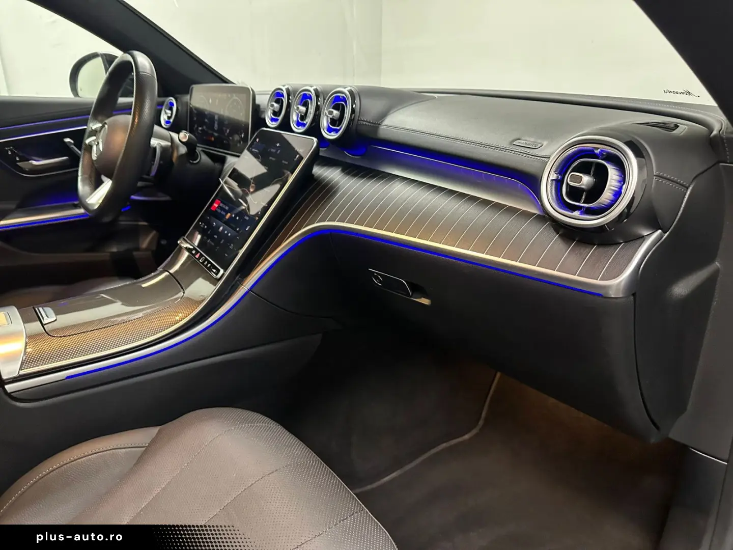 MERCEDES-BENZ CLE 450 4MATIC  AMG-LINE PANORAMA HEADUP