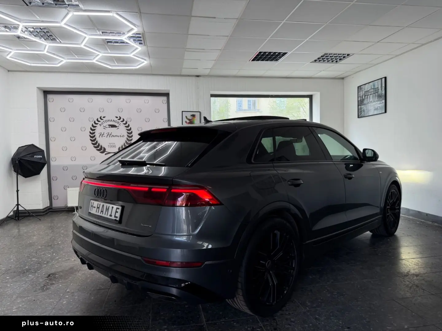 AUDI Q8 50TDI S-LINE MATRIX PANO KEYLESS HUD 360  B&O