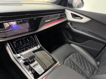 AUDI Q8 50TDI S-LINE MATRIX PANO KEYLESS HUD 360  B&O