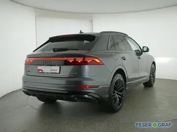 AUDI Q8 50 3.0TDI quattro S line Matrix Pano B&O Sthz