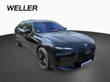 BMW 740d xdr M Sport Pro DA PA-Prof Sthz SkyLo AHK