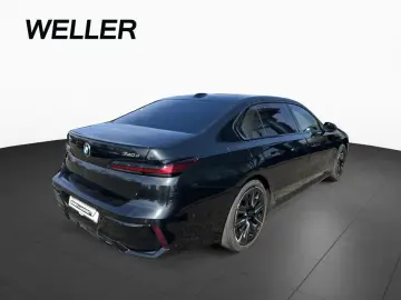 BMW 740d xdr M Sport Pro DA PA-Prof Sthz SkyLo AHK