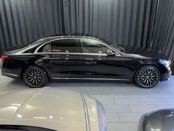 MERCEDES-BENZ S 400 d Limousine L 4Matic Burmester M…