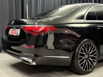 MERCEDES-BENZ S 400 d Limousine L 4Matic Burmester M…