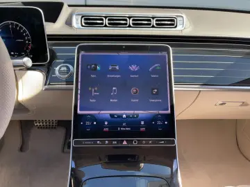 MERCEDES-BENZ S 580 e 4M lang AMG Pano 360  HuD Distr. Burm.