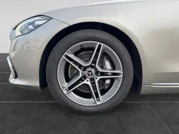 MERCEDES-BENZ S 580 e 4M BURM DISTR LEDER PANO SITZKLIMA