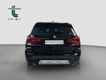 BMW X3 xDrive20d xLine Pano HUD AdLED DrAss HiFi