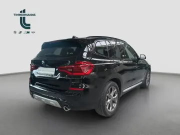 BMW X3 xDrive20d xLine Pano HUD AdLED DrAss HiFi