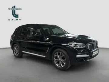 BMW X3 xDrive20d xLine Pano HUD AdLED DrAss HiFi