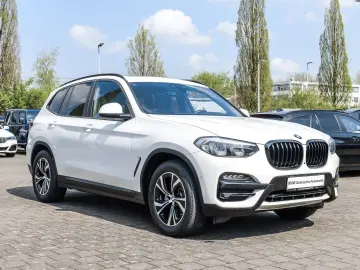 BMW X3 xDrive20d Pano