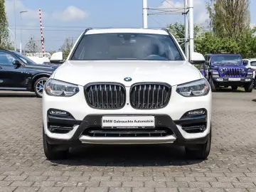 BMW X3 xDrive20d Pano