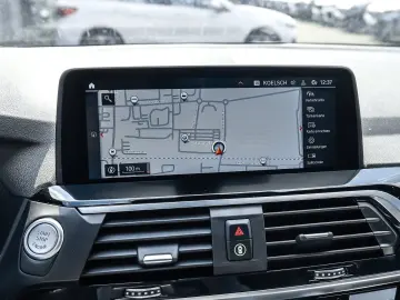 BMW X3 xDrive20d Pano