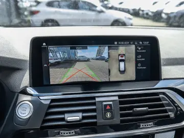 BMW X3 xDrive20d Pano