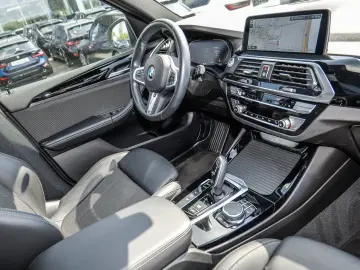 BMW X3 xDrive20d Pano