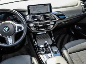BMW X3 xDrive20d Pano