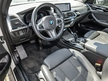 BMW X3 xDrive20d Pano